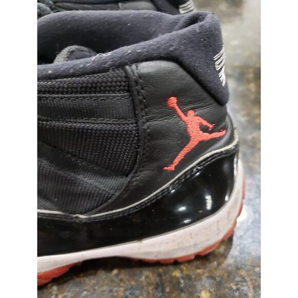 Air Jordan 11 OG 1996 Bred 9 Black & Red Patent Leather Tinker Hatfield Lace Up main image 11